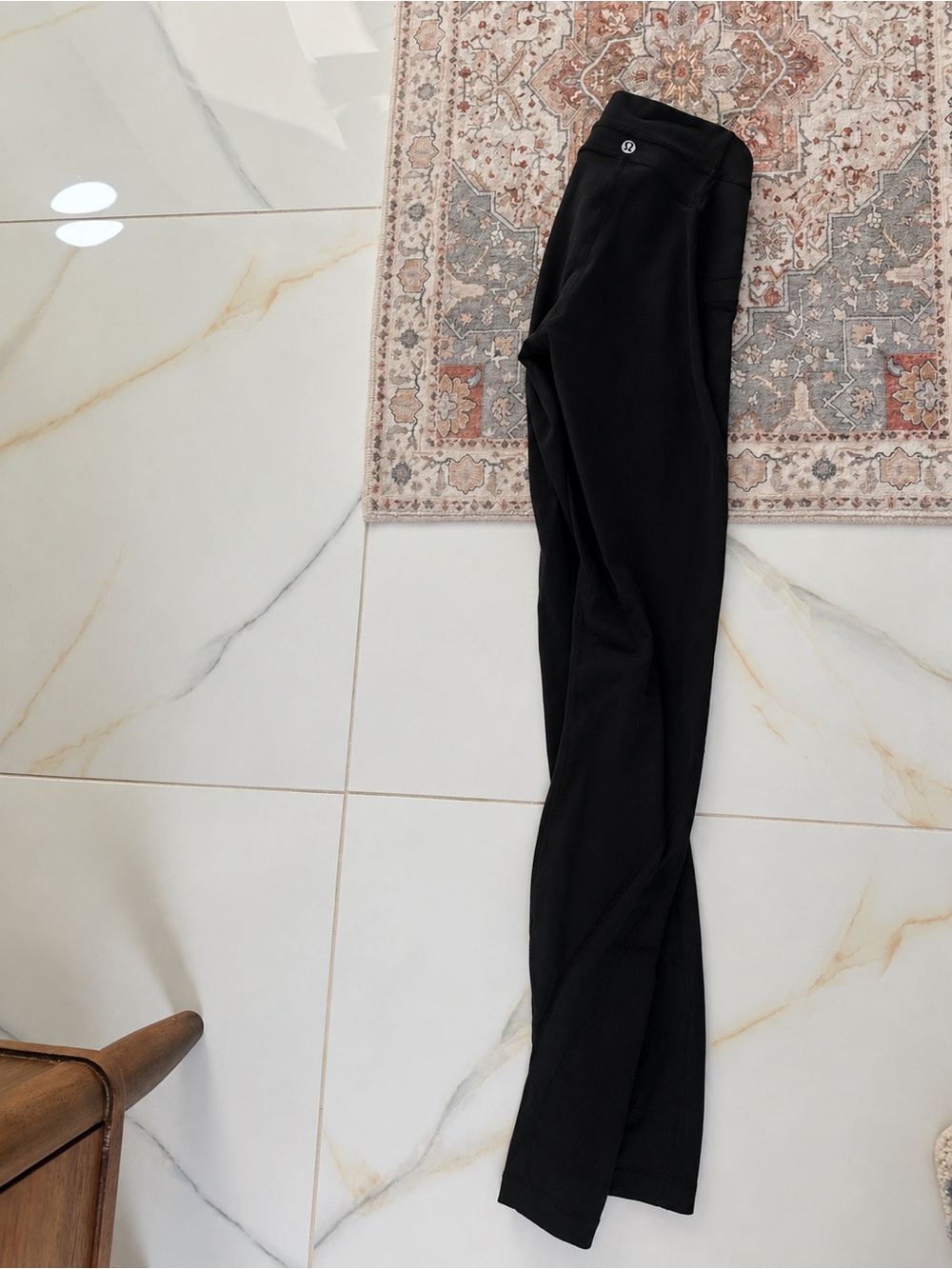 Lululemon leggings Black Women's with Sculpted Stitch Detail